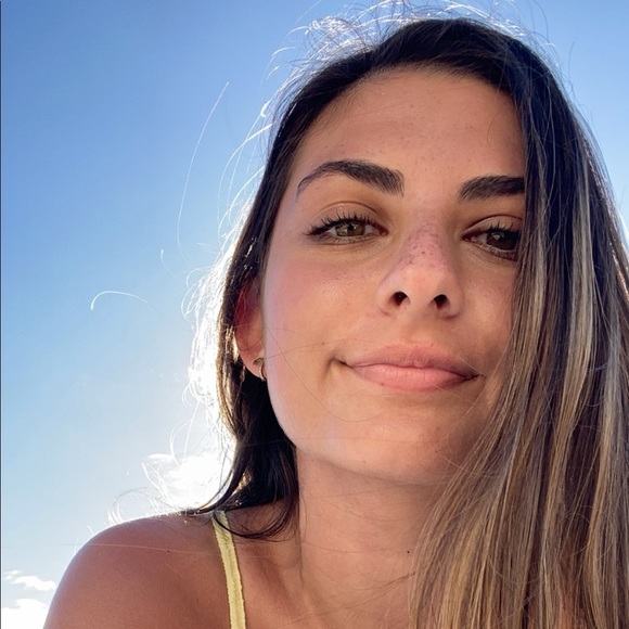 Meet your Posher, Julia - Picture 1 of 1